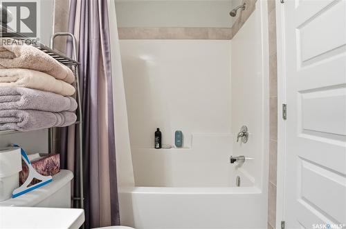 4126 Brighton Circle, Saskatoon, SK - Indoor Photo Showing Bathroom