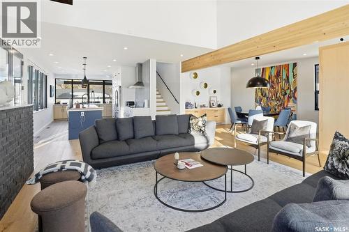 1301 11Th Street E, Saskatoon, SK - Indoor Photo Showing Living Room