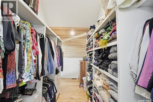 1301 11Th Street E, Saskatoon, SK - Indoor With Storage