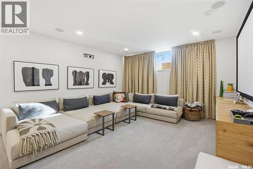 1301 11Th Street E, Saskatoon, SK - Indoor Photo Showing Living Room