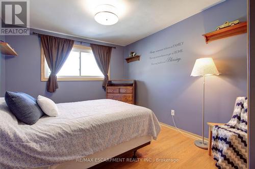 8 Jeanette Street, Hamilton, ON - Indoor Photo Showing Bedroom