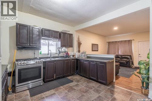 1447 Rae Street, Regina, SK - Indoor Photo Showing Kitchen