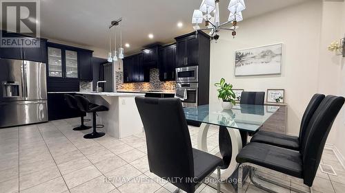 124 Johnson Drive, Shelburne, ON - Indoor Photo Showing Dining Room