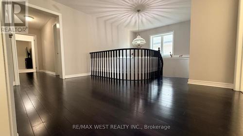 124 Johnson Drive, Shelburne, ON - Indoor Photo Showing Other Room