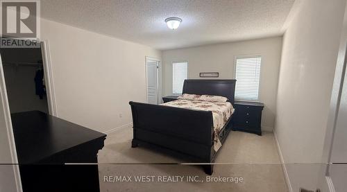124 Johnson Drive, Shelburne, ON - Indoor Photo Showing Bedroom