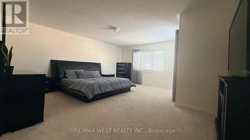 124 Johnson Drive, Shelburne, ON - Indoor Photo Showing Bedroom