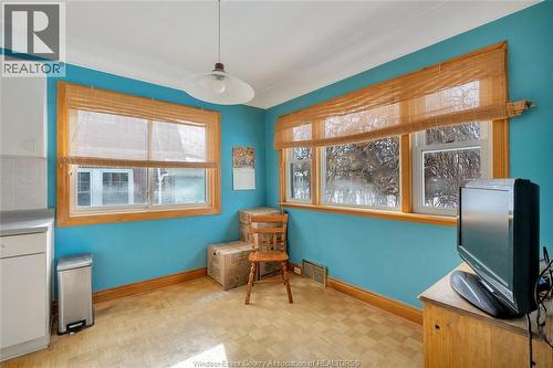 238 St. Louis, Windsor, ON - Indoor Photo Showing Other Room