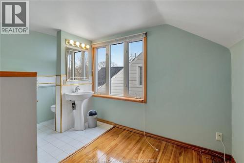 238 St. Louis, Windsor, ON - Indoor Photo Showing Other Room