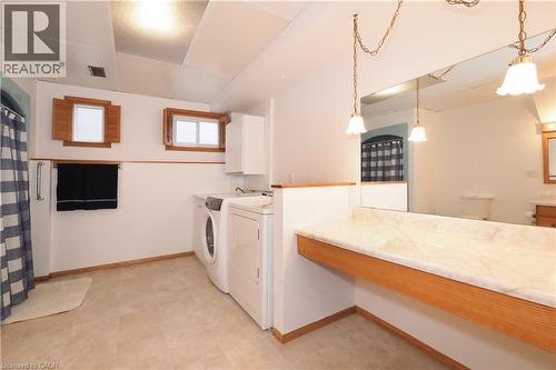 197 Wedgewood Drive, Cambridge, ON - Indoor Photo Showing Laundry Room