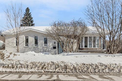 7380 Boul. St-Jacques  Québec (Les Rivières), QC G2C 1L8