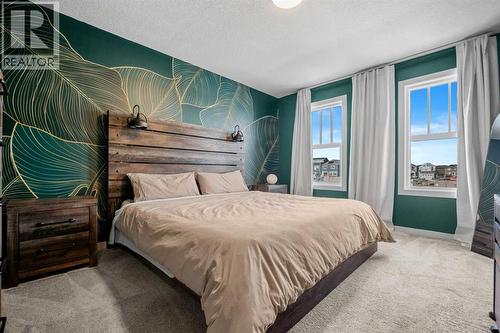 161 Lavender Manor Se, Calgary, AB - Indoor Photo Showing Bedroom