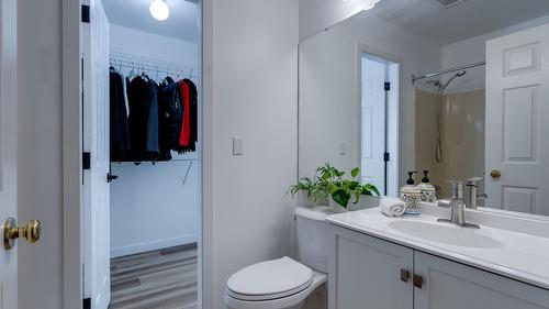 527-1255 Raymer Avenue, Kelowna, BC - Indoor Photo Showing Other Room
