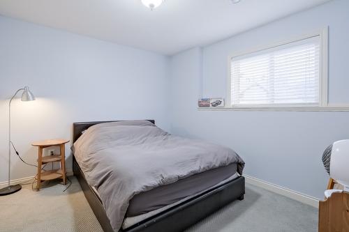 1410 Kendra Court, Kelowna, BC - Indoor Photo Showing Bedroom