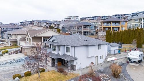 1410 Kendra Court, Kelowna, BC - Outdoor With Facade