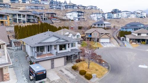 1410 Kendra Court, Kelowna, BC - Outdoor With Facade