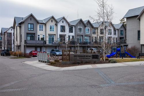 4-170 Celano Crescent  Kelowna, BC V1V 0B6