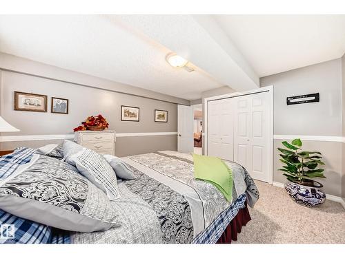 4 Harriott Co, St. Albert, AB 