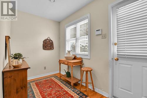 6 Elmdale Avenue, Ottawa, ON - Indoor Photo Showing Other Room