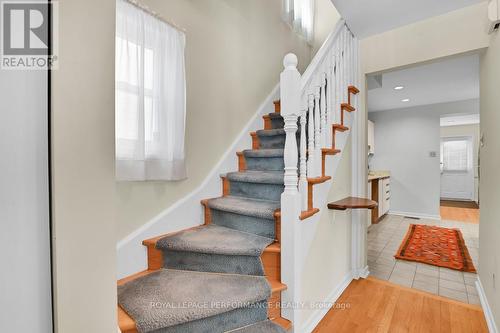 6 Elmdale Avenue, Ottawa, ON - Indoor Photo Showing Other Room