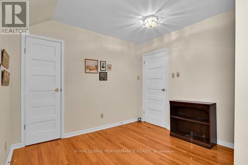 6 Elmdale Avenue, Ottawa, ON - Indoor Photo Showing Other Room