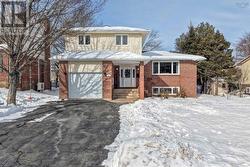 15 Bellroyal Court  Cole Harbour, NS B2V 2B4