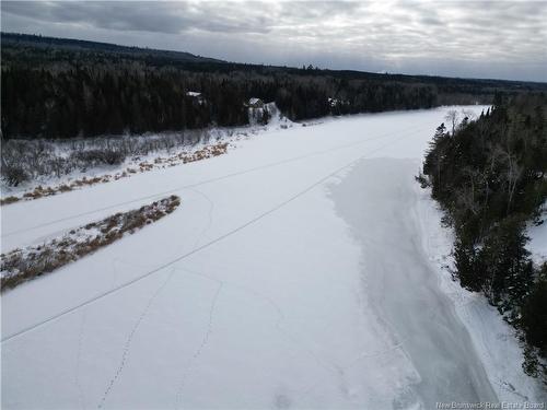 --- Route 385, Maple View, NB 