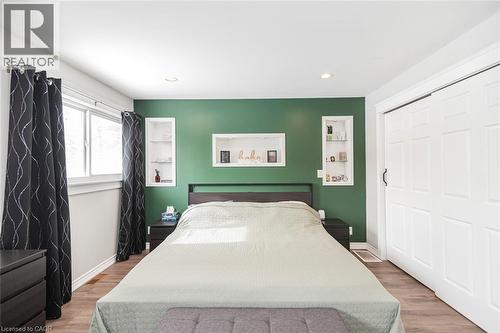 11685 Burnaby Road, Wainfleet, ON - Indoor Photo Showing Bedroom