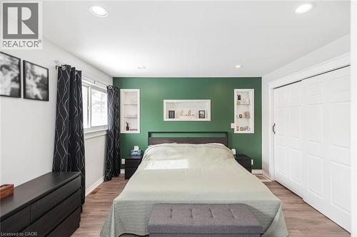 11685 Burnaby Road, Wainfleet, ON - Indoor Photo Showing Bedroom