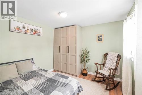 11685 Burnaby Road, Wainfleet, ON - Indoor Photo Showing Bedroom