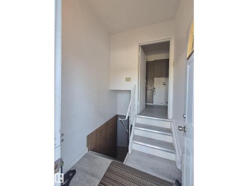 7920 Argyll Rd Nw, Edmonton, AB - Indoor Photo Showing Other Room