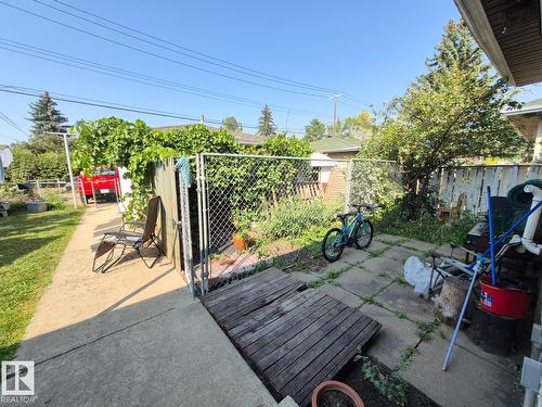 7920 Argyll Rd Nw, Edmonton, AB - Outdoor