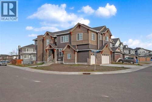 203 KINNIBURGH Place  Chestermere, AB T1X 1Y1