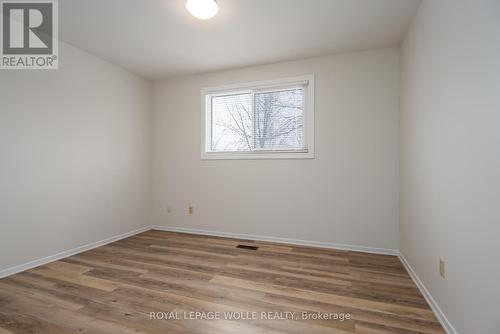 60 Hahn Avenue, Cambridge, ON - Indoor Photo Showing Other Room