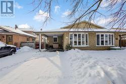 15 AUTUMN ROAD  Brantford, ON N3R 7B1