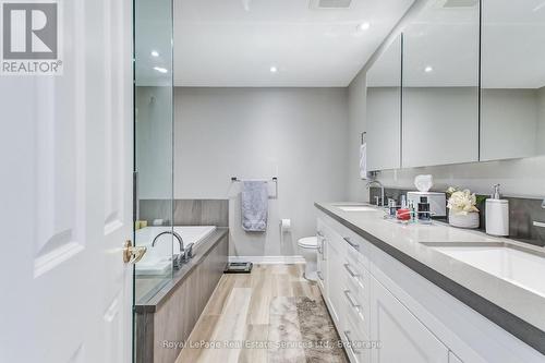 Ph1 - 60 Old Mill Road, Oakville (Oo Old Oakville), ON - Indoor Photo Showing Bathroom