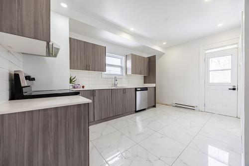 Cuisine - 5969 Rue Hamilton, Montréal (Le Sud-Ouest), QC - Indoor Photo Showing Kitchen
