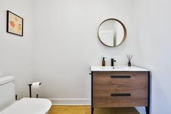 Powder room - 
