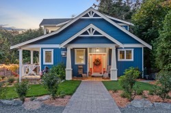 7863 Tozer Rd  Fanny Bay, BC V0R 1W0