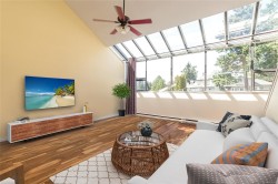 589A-4678 Elk Lake Dr  Saanich, BC V8Z 5M1