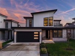 6537 Helgesen Rd  Sooke, BC V9Z 0V7