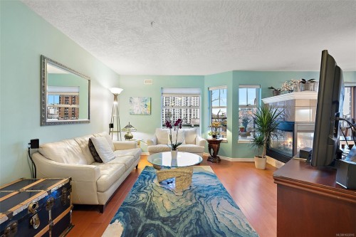 302-935 Johnson St  Victoria, BC V8V 3N5
