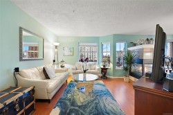 302-935 Johnson St  Victoria, BC V8V 3N5