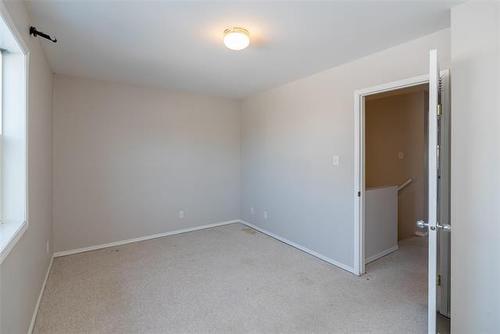 552 Langside St, Winnipeg, MB 