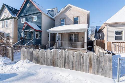 552 Langside St, Winnipeg, MB 