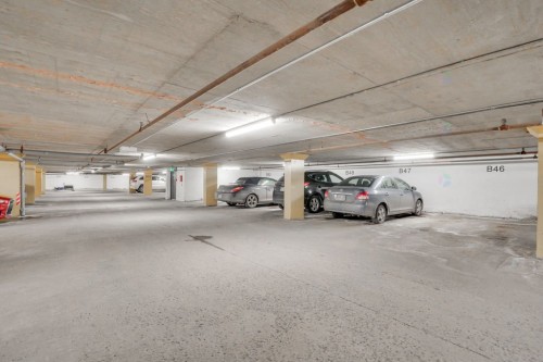 Stationnement - 1406-295 Boul. St-Joseph, Gatineau (Hull), QC - Indoor Photo Showing Garage