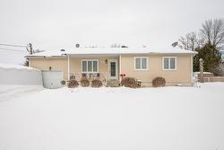 116 48e Rue E.  Venise-En-Québec, QC J0J 2K0