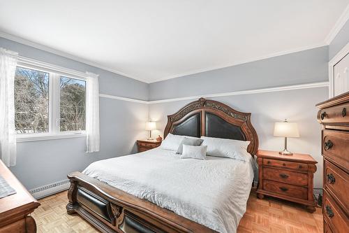 Chambre à coucher principale - 116 48E Rue E., Venise-En-Québec, QC - Indoor Photo Showing Bedroom