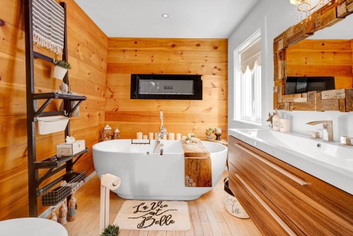 Salle de bains - 291 Ch. De La Corniche, Piedmont, QC - Indoor Photo Showing Bathroom