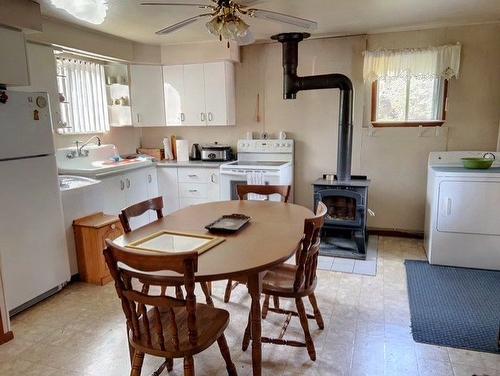 Cuisine - 26 Rue Bellevue, Escuminac, QC - Indoor Photo Showing Kitchen