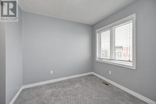 118 Daylily Lane, Kitchener, ON - Indoor Photo Showing Other Room